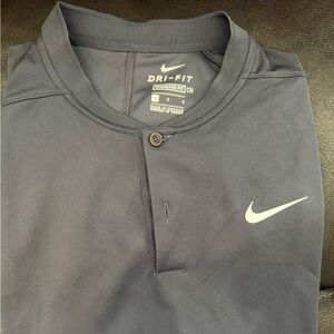 Men’s Nike blade shirt